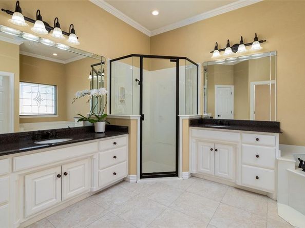 1915  Channing Park Drive , Arlington Texas 76013