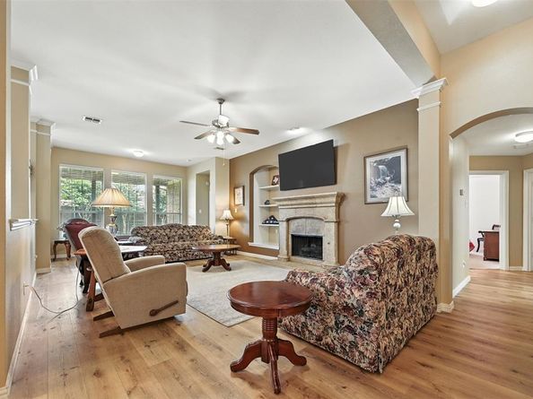 215  Mckinney Trail , Fate Texas 75087
