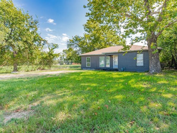 2622  Crystal Drive , Balch Springs Texas 75180