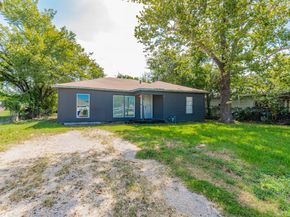 2622  Crystal Drive , Balch Springs Texas 75180