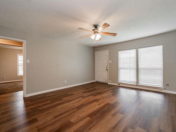 2622  Crystal Drive , Balch Springs Texas 75180