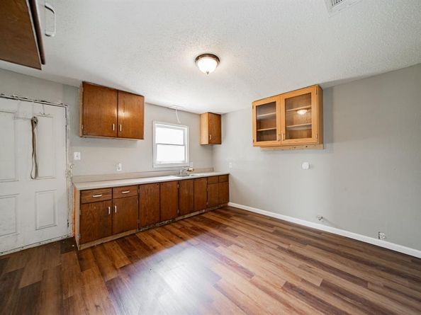 2622  Crystal Drive , Balch Springs Texas 75180