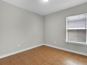 10009  Silent Hollow Drive , Fort Worth Texas 76140