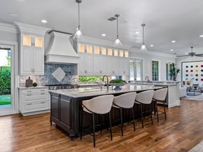 3808  Beechwood Lane , Dallas Texas 75220