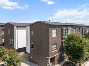 2290 N Fitzhugh Avenue  40, Dallas Texas 75204