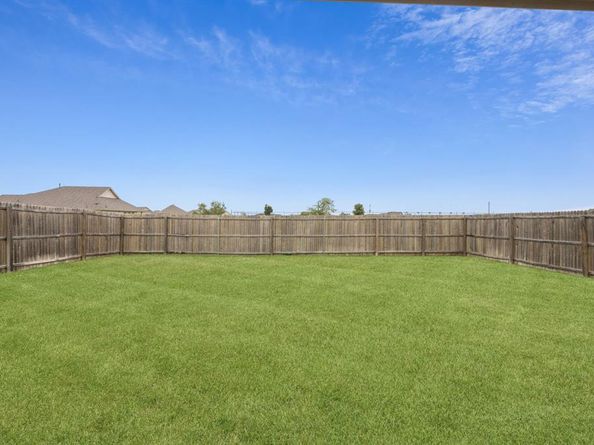 557  Pueblo Bonito Trail , Fort Worth Texas 76052