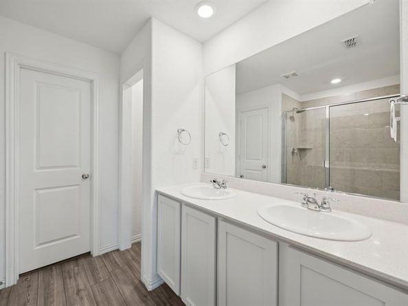 557  Pueblo Bonito Trail , Fort Worth Texas 76052
