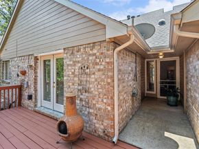 415  Oak Leaf Drive , Duncanville Texas 75137