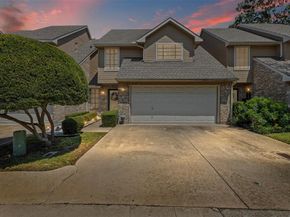 415  Oak Leaf Drive , Duncanville Texas 75137
