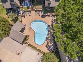 415  Oak Leaf Drive , Duncanville Texas 75137