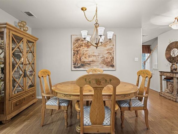 415  Oak Leaf Drive , Duncanville Texas 75137