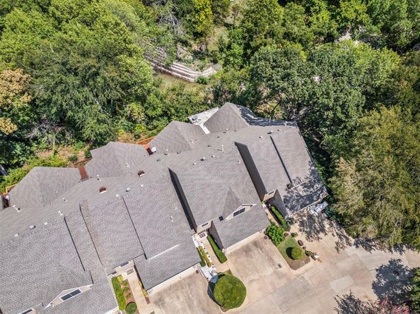 415  Oak Leaf Drive , Duncanville Texas 75137