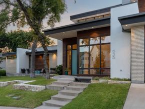 635  Kessler Reserve Court , Dallas Texas 75208