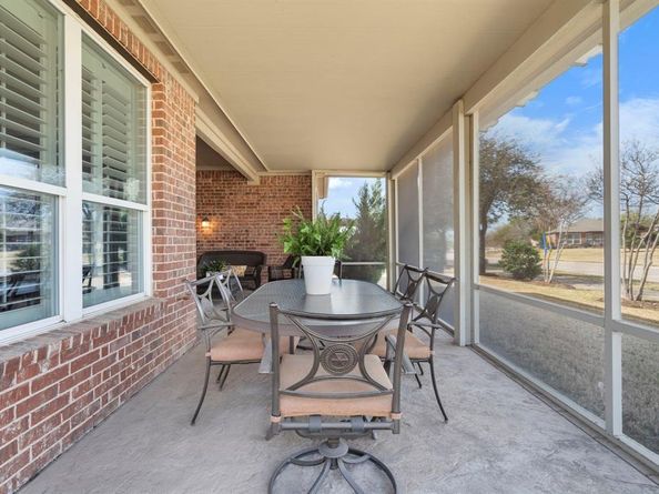 942  Carrington Greens Drive , Frisco Texas 75036