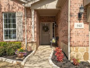 942  Carrington Greens Drive , Frisco Texas 75036