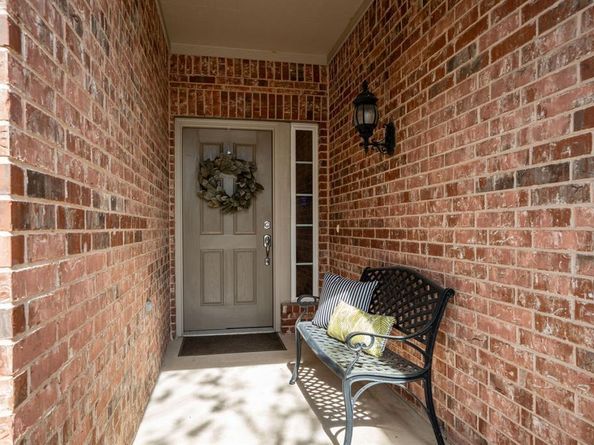 942  Carrington Greens Drive , Frisco Texas 75036