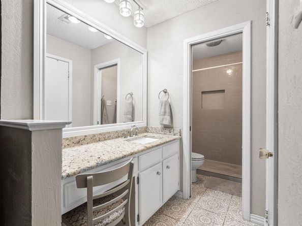 744  Aspen Court , Hurst Texas 76054