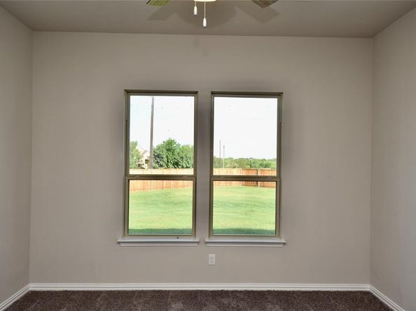2416  Skara Brae Drive , Denton Texas 76205