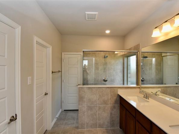 2416  Skara Brae Drive , Denton Texas 76205