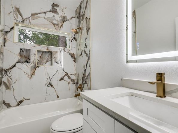 1312  Coleman Avenue , Dallas Texas 75215