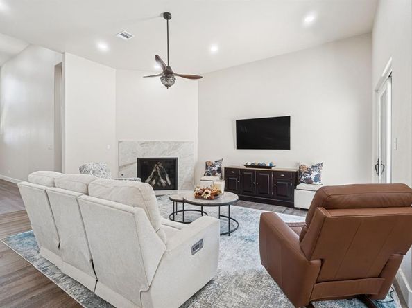 441  Kelda Lane , Highland Village Texas 75077