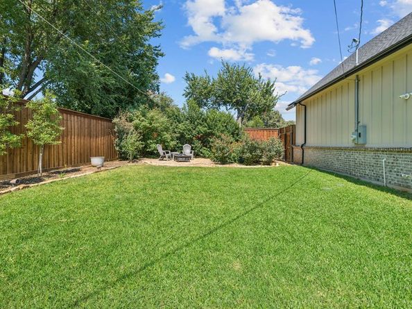 441  Kelda Lane , Highland Village Texas 75077