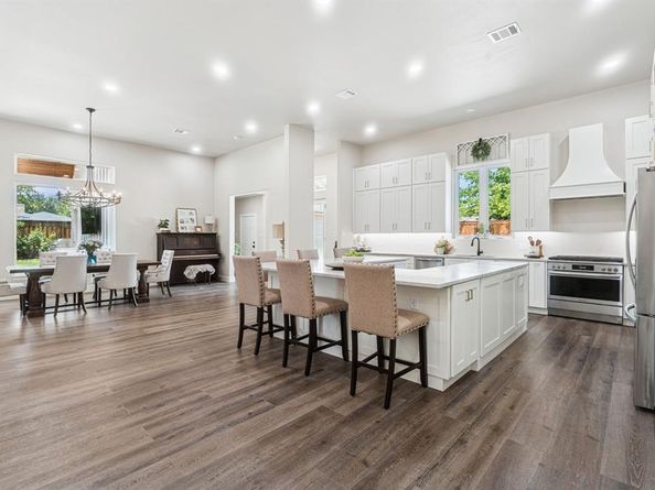 441  Kelda Lane , Highland Village Texas 75077