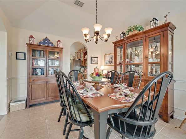 11016  Castle Oak Lane W, Fort Worth Texas 76108
