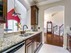 800  Rockingham Drive , Irving Texas 75063