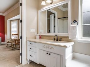 800  Rockingham Drive , Irving Texas 75063