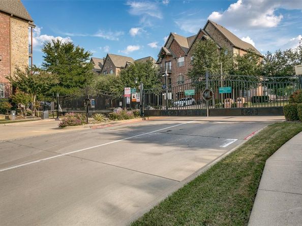 800  Rockingham Drive , Irving Texas 75063