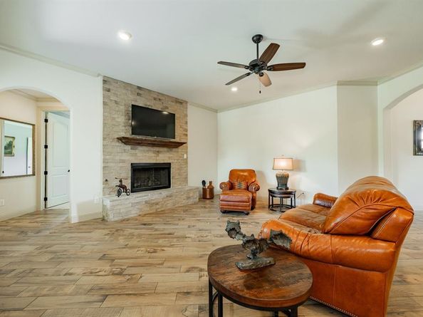 261  Chisholm Ranch Drive , Rockwall Texas 75032