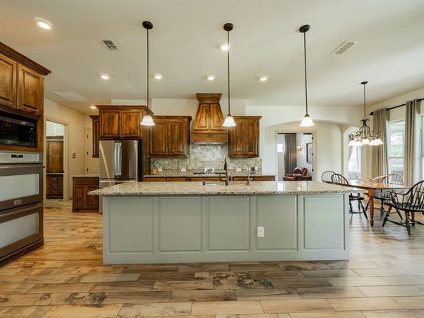 261  Chisholm Ranch Drive , Rockwall Texas 75032