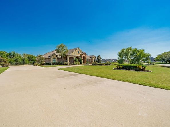 261  Chisholm Ranch Drive , Rockwall Texas 75032