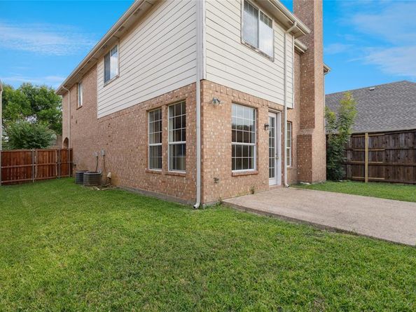 8115  Dogwood Lane , Irving Texas 75063