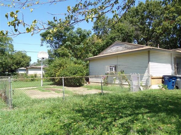 3107  Dahlia Drive , Dallas Texas 75216