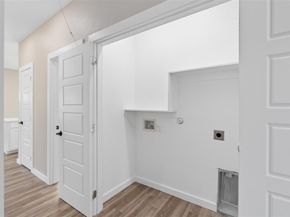1124 E Annie Street , Fort Worth Texas 76104