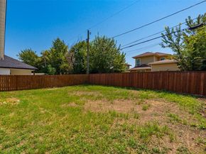 1124 E Annie Street , Fort Worth Texas 76104