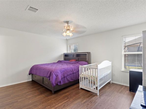 7566  Hedgeoak Court , Fort Worth Texas 76112