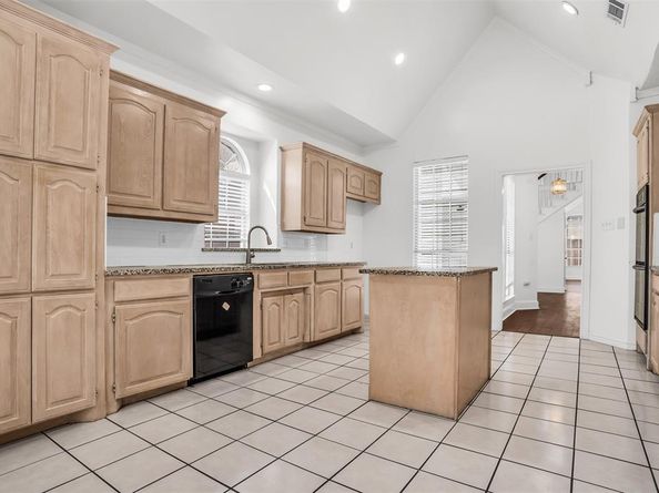 1317  Carver Lane , Irving Texas 75061