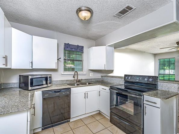 4917  Miller Avenue , Fort Worth Texas 76119