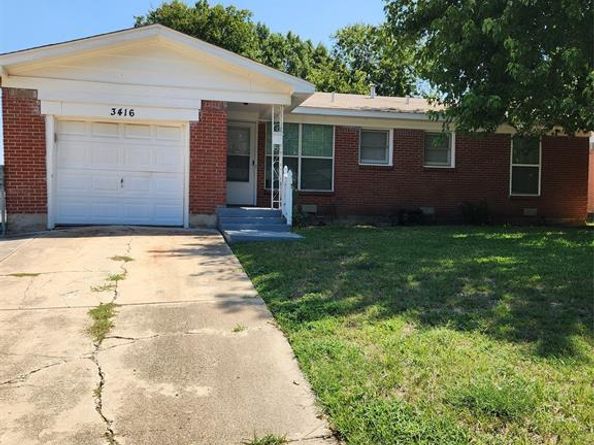 3416  Hedrick Street , Fort Worth Texas 76111