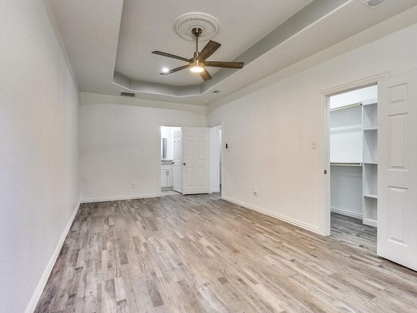 1639  Adelaide Drive , Dallas Texas 75216