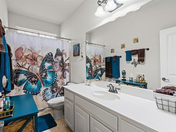 8406  Pecan Creek Drive , Arlington Texas 76001