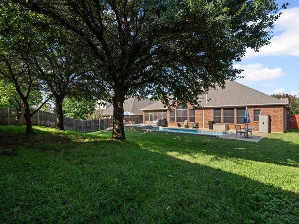 8406  Pecan Creek Drive , Arlington Texas 76001