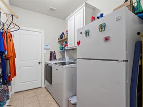 8406  Pecan Creek Drive , Arlington Texas 76001
