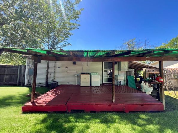 304  Lockwood Street , White Settlement Texas 76108