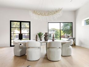 5525  Charlestown Drive , Dallas Texas 75230