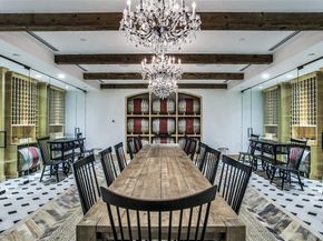 3130 N Harwood Street  1605, Dallas Texas 75201
