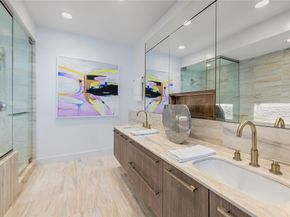 3130 N Harwood Street  1605, Dallas Texas 75201